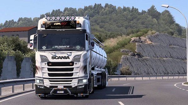 模拟油罐车手机版