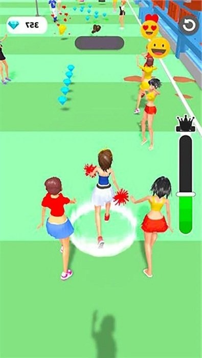 猫步美女跑游戏